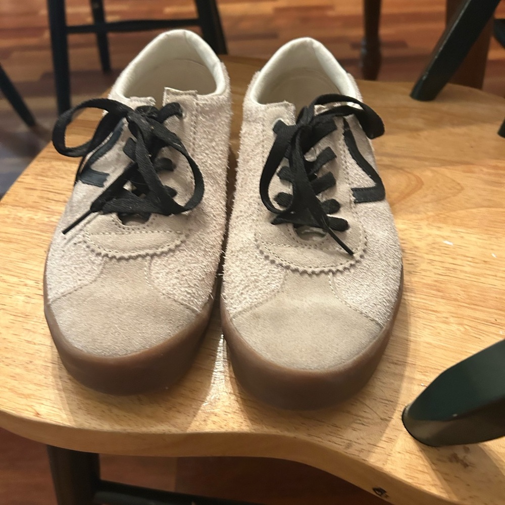 Beige Lace-Up Sneakers with Black Accents